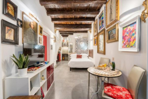 Intimo ed Eclettico Studio a Trastevere
